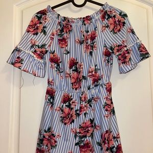 Girls shosho Romper Size 12. Gently used.